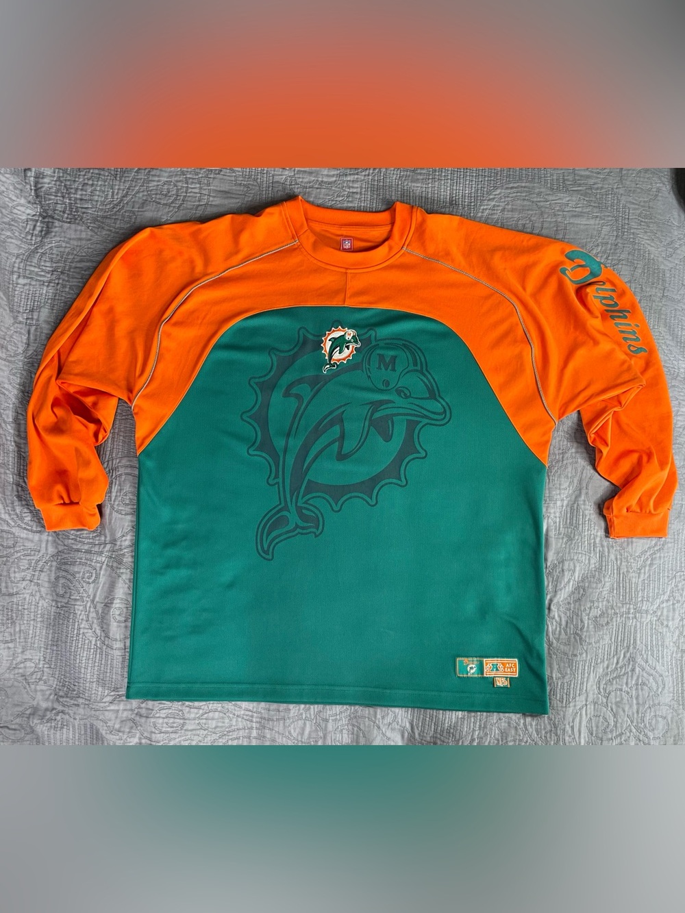Miami Dolphins Shirt Mens Size XL NFL Football Long Sleeve Polyester